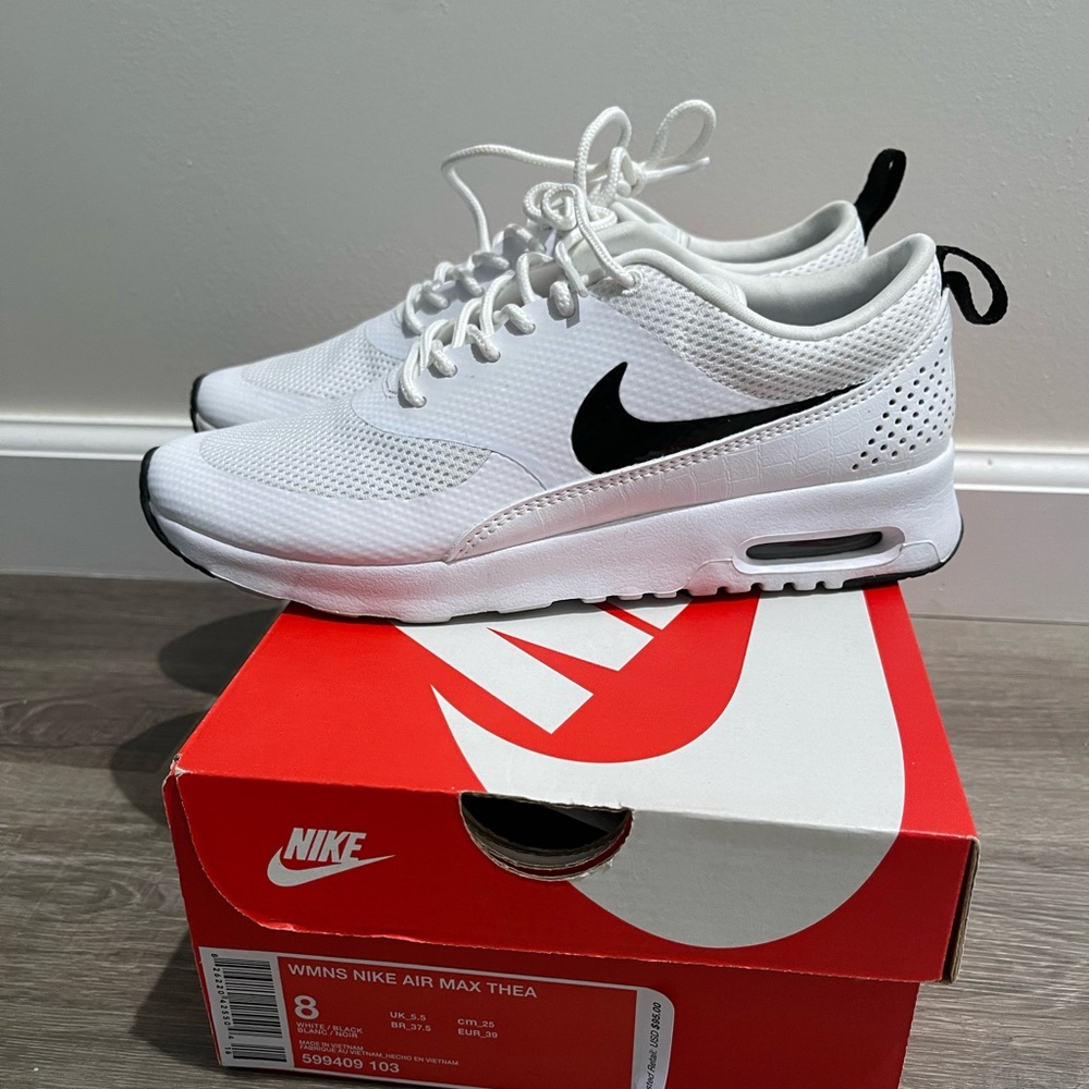 Women’s Nike Air Max Thea